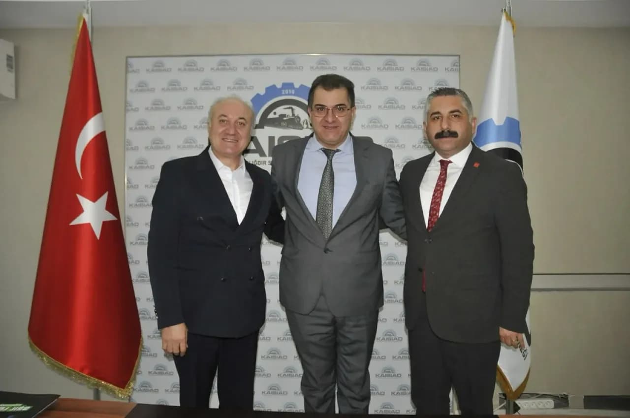 CHP'li Yöneticiler KASİAD ile Gebze Ekonomisi ve Sanayici Sorunlarını Görüştü CHP'li Yöneticiler KASİAD ile Gebze Ekonomisi ve Sanayici Sorunlarını Görüştü