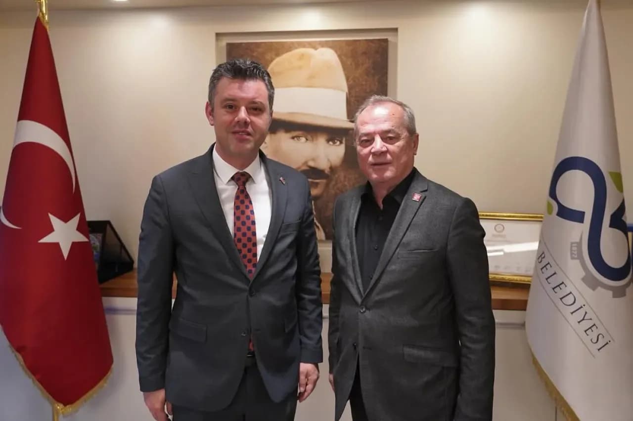 CHP'li Ahmet Sarıkurt ve Beylikdüzü Ekibi, Çorlu'da Yerel Yönetim Dayanışması