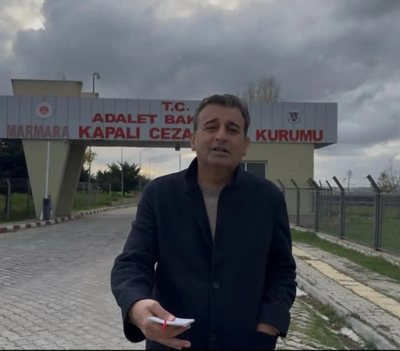 Tutuklu CHP'li Belediye Başkanlarından Mesajlar: "Suçsuz Olduğumuz Herkesçe Biliniyor"