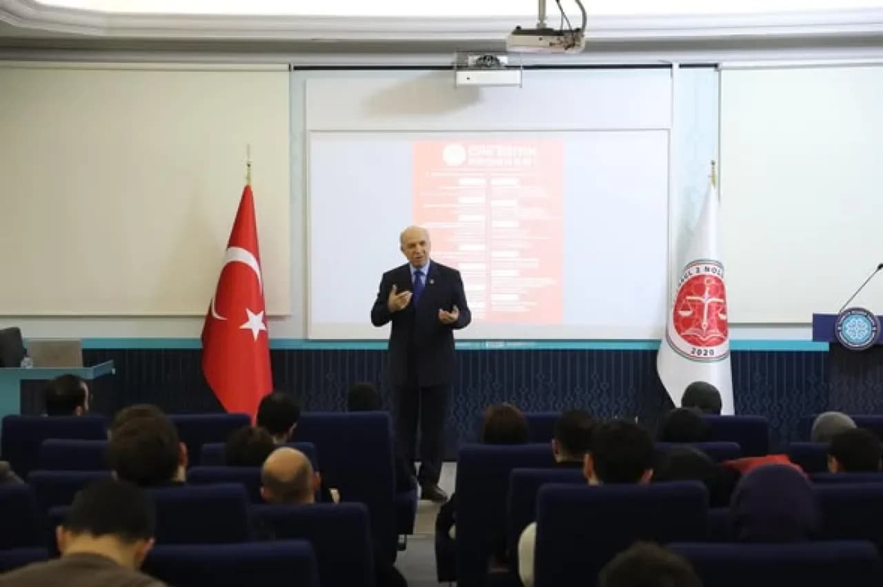 İstanbul Barosu'ndan CMK Eğitimi: Ceza Yargılamasında Etkin Savunma Vurgusu İstanbul Barosu'ndan CMK Eğitimi: Ceza Yargılamasında Etkin Savunma Vurgusu