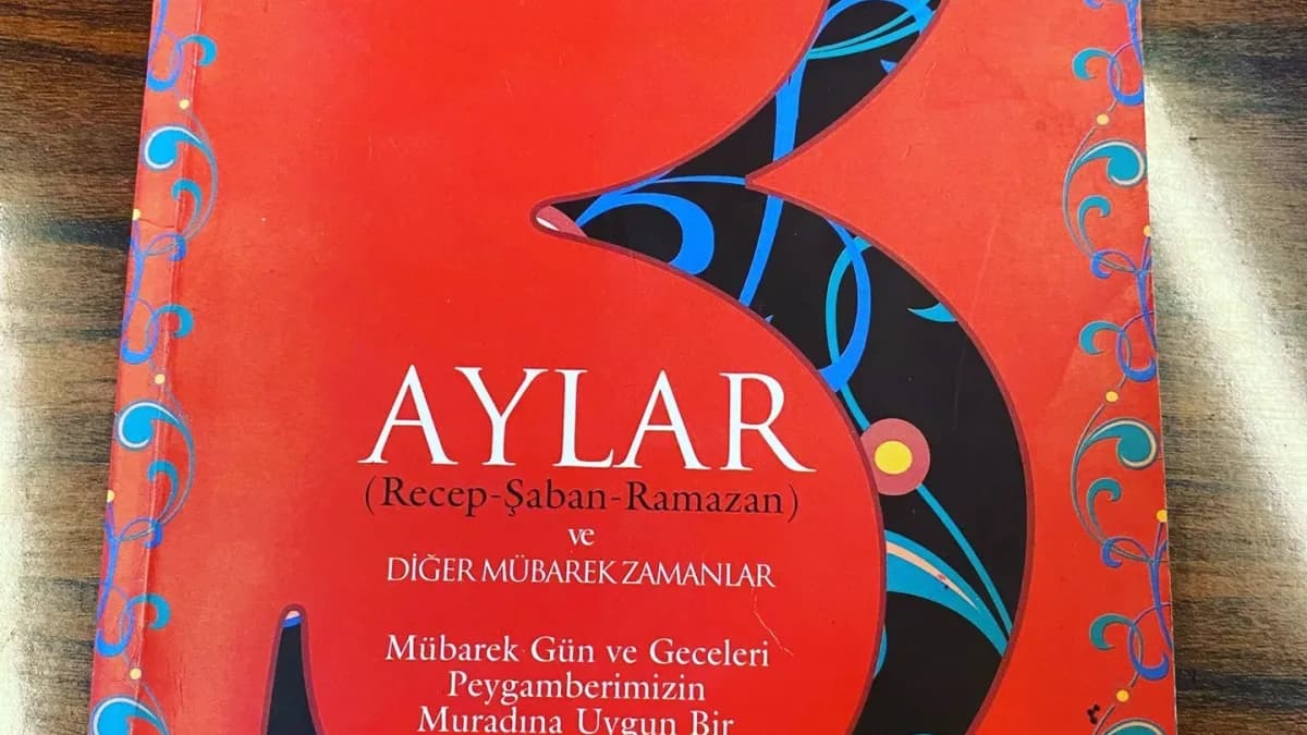 Üç Aylar ve Mübarek Günler Rehberi: Anlamı, İbadetler ve En İyi Şekilde Değerlendirme Yolları Üç Aylar ve Mübarek Günler Rehberi: Anlamı, İbadetler ve En İyi Şekilde Değerlendirme Yolları
