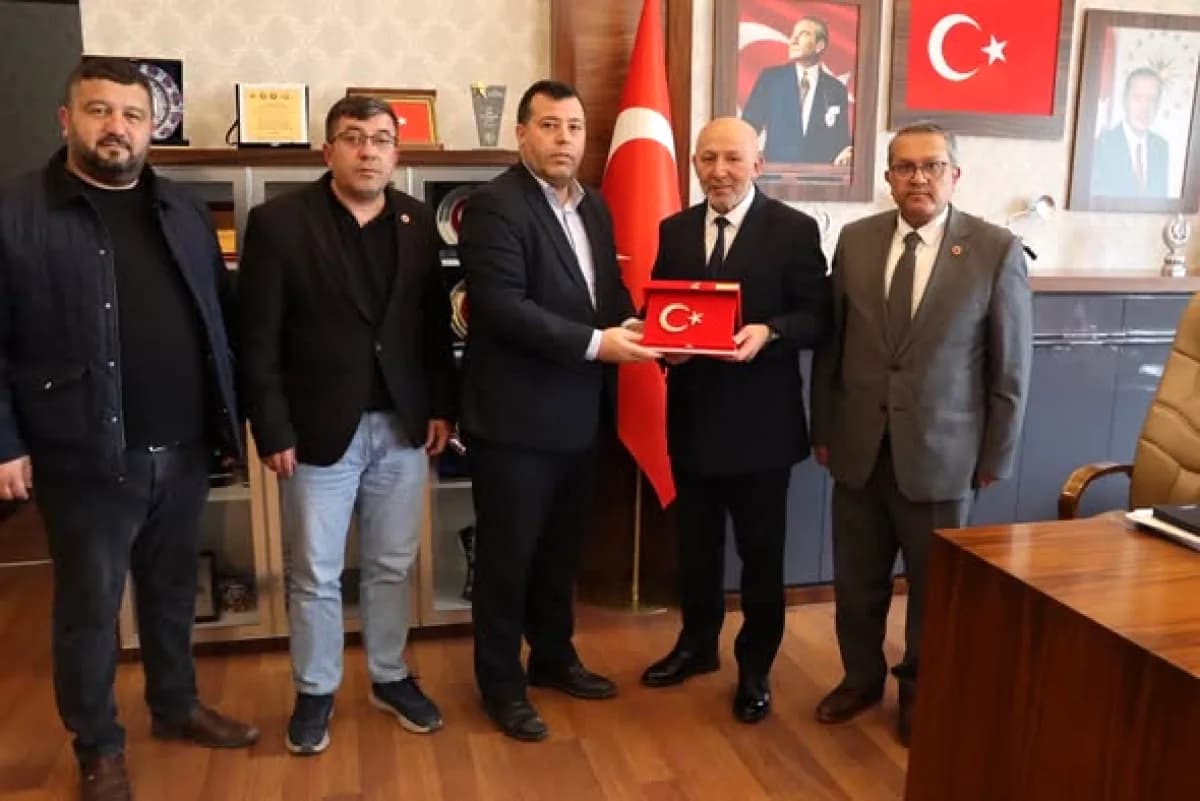 Yaylabağı Belediye Başkanı'ndan Afyonkarahisar'da Hayırlı Olsun Ziyaretleri