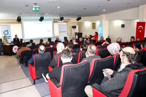 Basın İlan Kurumu Trabzon'da Medya Temsilcilerine Mevzuat Eğitimi Verdi