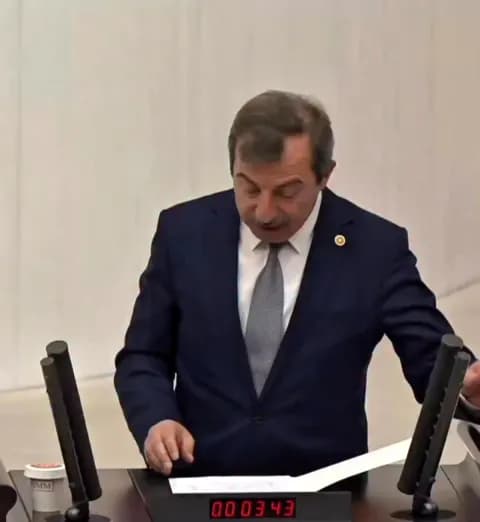 İYİ Parti'den Bursa için Kentsel Dönüşümde Adalet Çağrısı: "İstanbul'daki İmkanlar Bursa'ya da Tanınsın"
