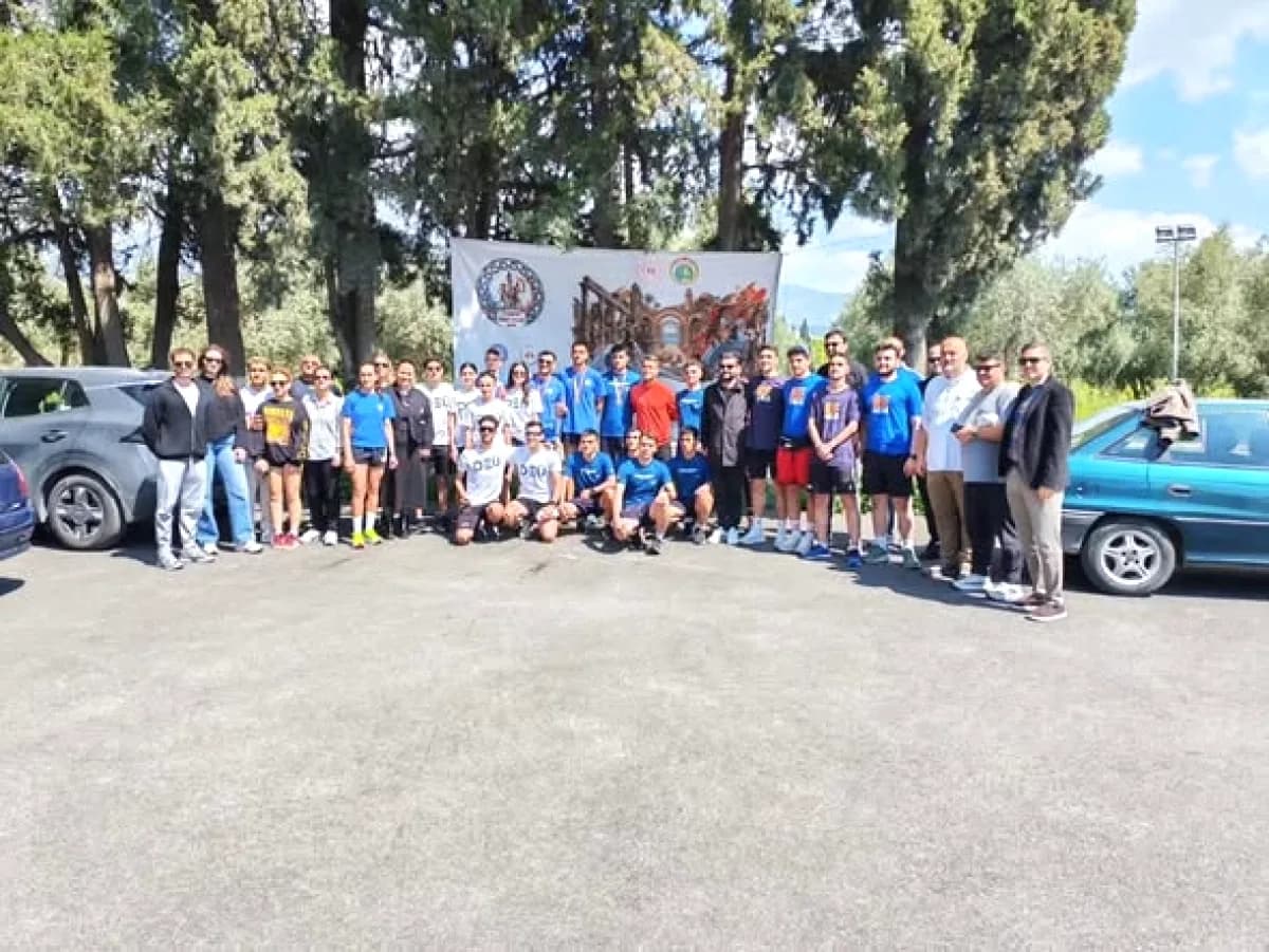 İzmir'de Üniversiteler Arası Spor Festivalinde Ege Üniversitesi Fırtınası: 4 Branşta Madalya Yağdı