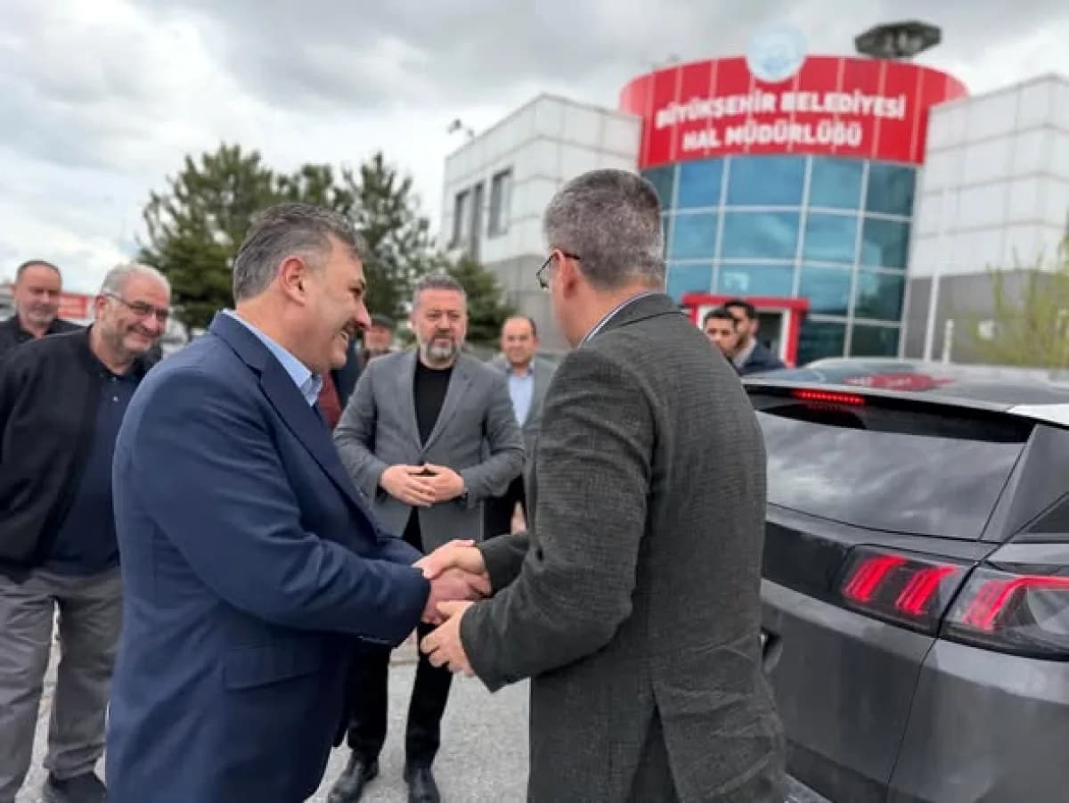 Kayseri'de Sebze-Meyve Fiyatları İncelemesi: Milletvekili Hal Kompleksi'nde