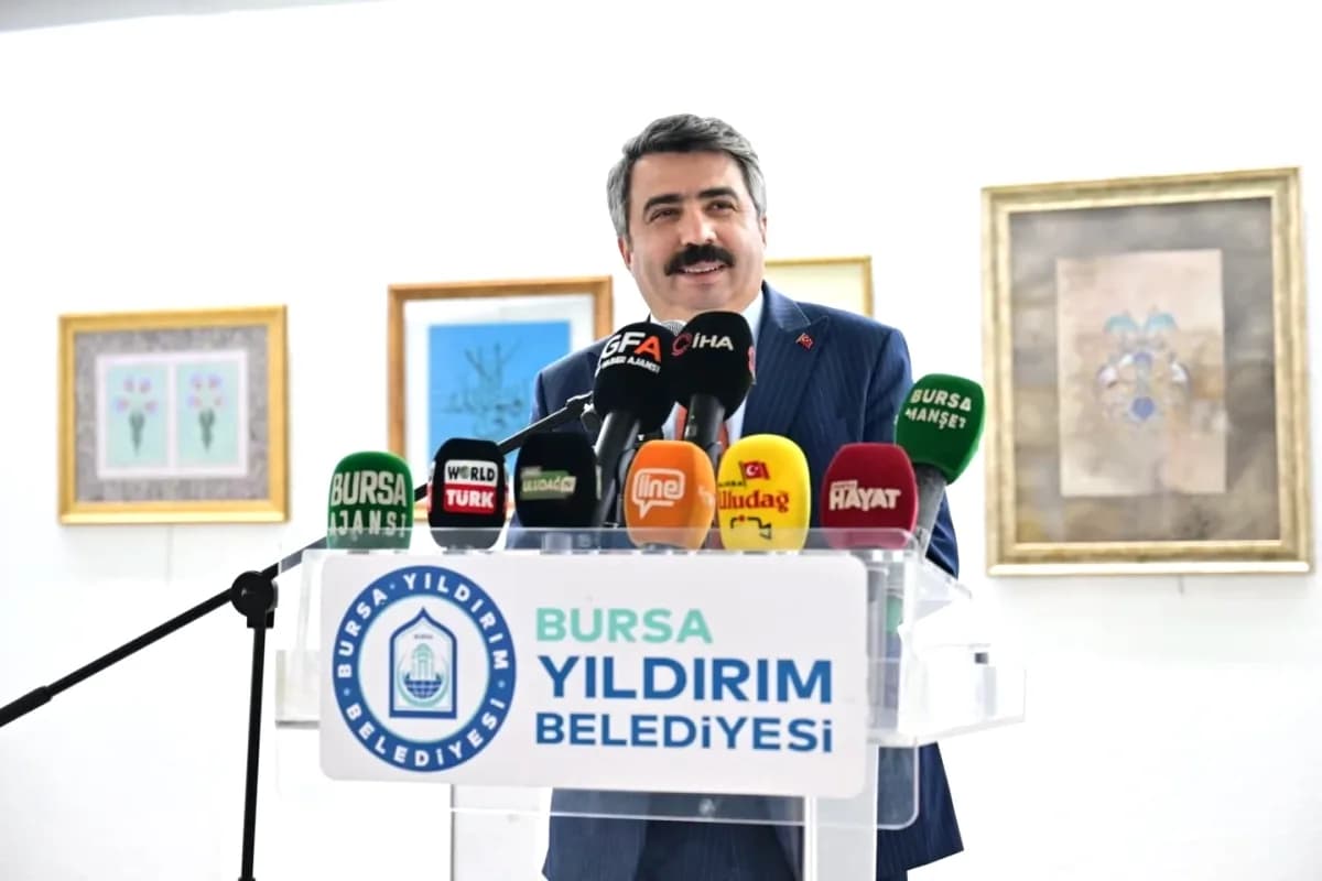 Bursa'da Fetih Ruhu Sanatla Buluştu: 700. Yıl Coşkusu Sergiye Yansıdı