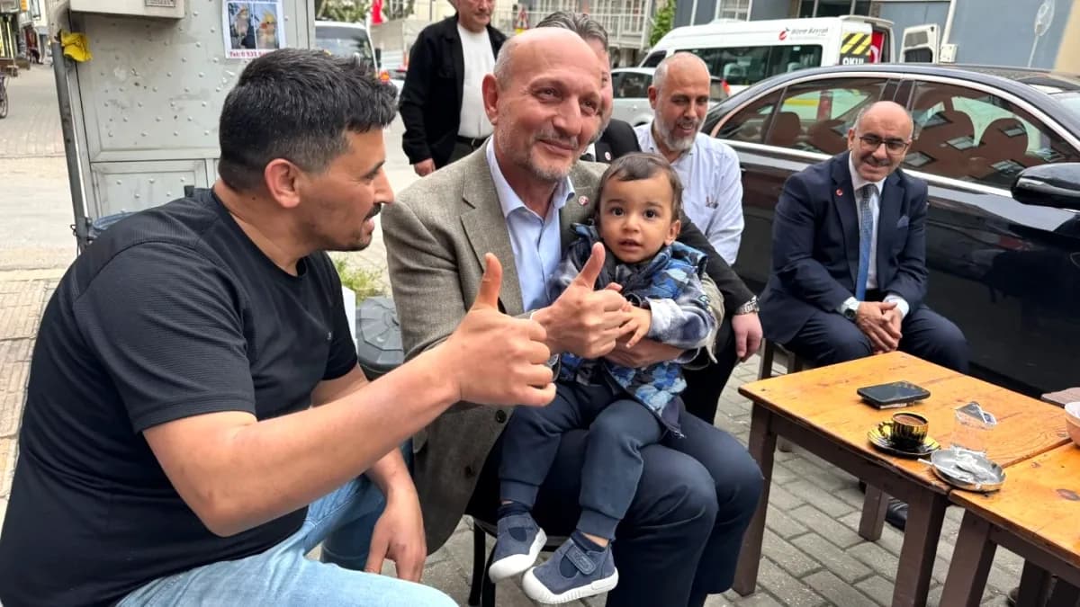 Saadet Partisi Heyeti Yıldırım'da Esnaf Ziyareti Gerçekleştirdi Saadet Partisi Heyeti Yıldırım'da Esnaf Ziyareti Gerçekleştirdi