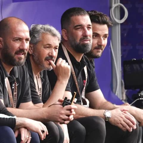 Atila Gerin'den Arda Turan'a Övgü: Eyüpspor'u Yalnız Bırakmadı