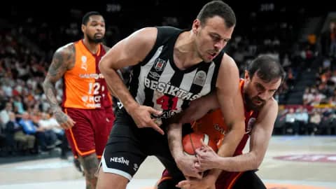 Beşiktaş'ın Yıldızı Ante Zizic Yarın Ameliyata Giriyor