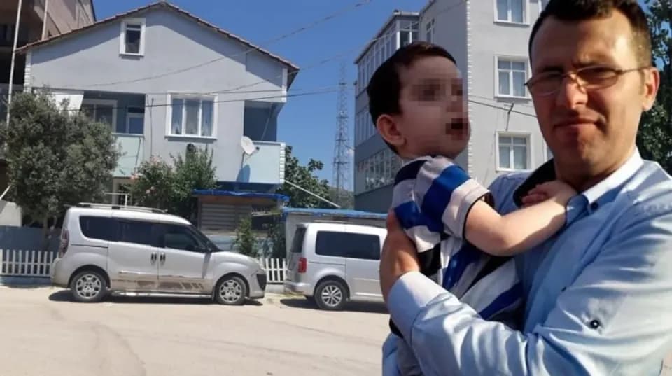Kocaeli'de SMA Hastası Çocuk ve Babasıyla İlgili Yürek Yakan Olay görseli