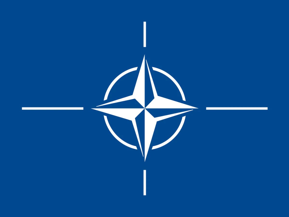 Balkanlar'da Güvenlik Dengesi Değişiyor: NATO, KFOR Kapasitesini Azaltıyor Balkanlar'da Güvenlik Dengesi Değişiyor: NATO, KFOR Kapasitesini Azaltıyor