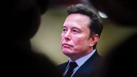 Tesla ve SpaceX birleşiyor mu? Elon Musk imparatorluğunda kritik hamle