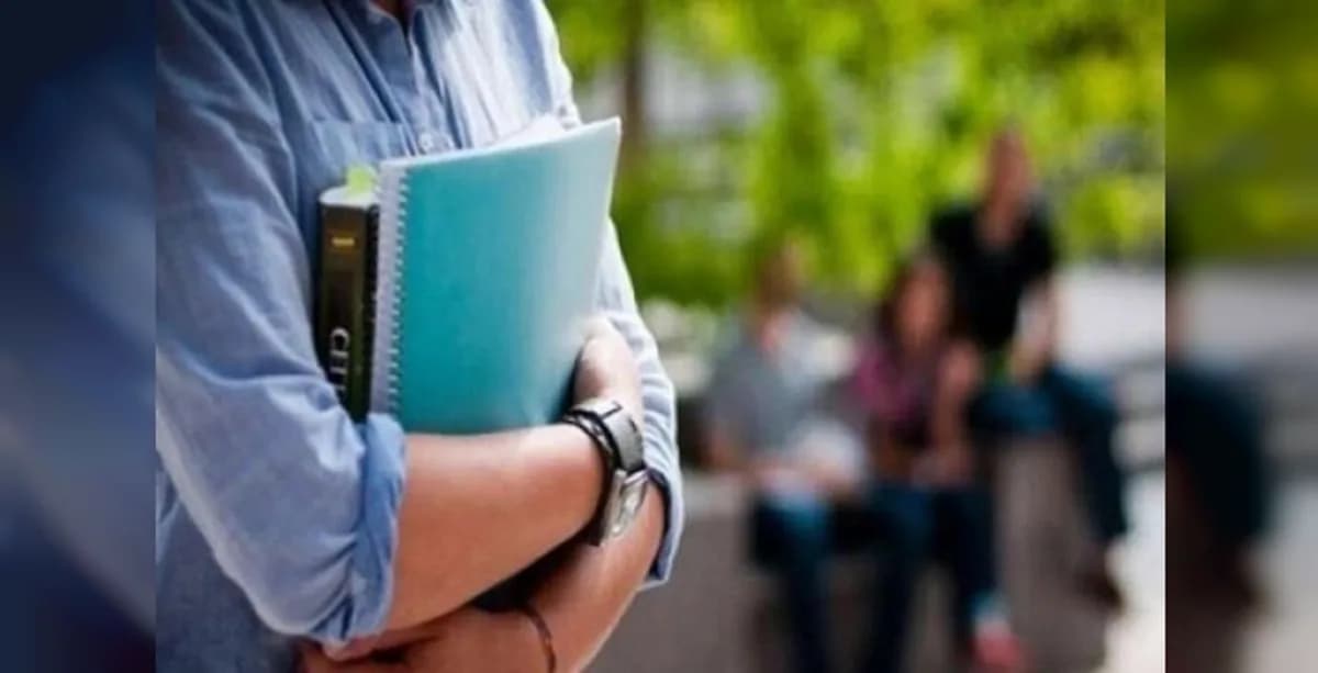 Anadolu Üniversitesi Sınavsız İkinci Üniversite Kayıtları Başladı: Başvuru Rehberi