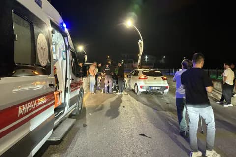 Akyazı Karacasu Caddesi'nde Kaza: Motosiklet Sürücüsü Yaralandı