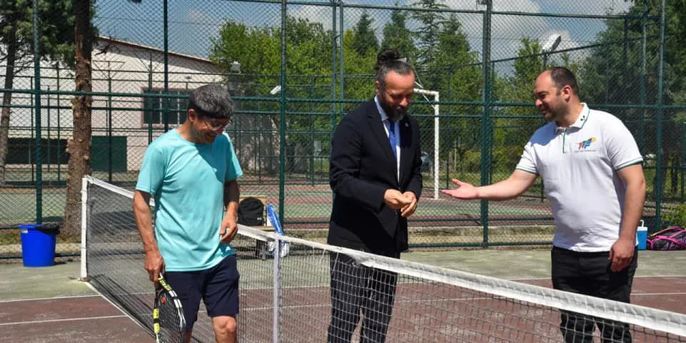 BŞEÜ Bahar Spor Müsabakaları'nda Tarihi İlk: Tenis Turnuvası Başladı görseli