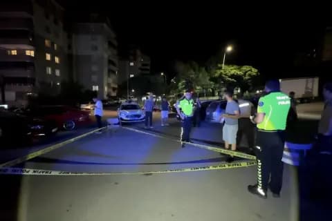 Bursa Yıldırım'da Kafe Önünde Silahlı Saldırı: 1 Yaralı