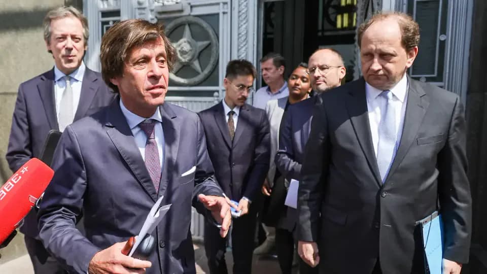 Moskova'da Kritik Zirve: E3 Ülkelerinden Rusya'ya Nükleer Silah Yanıtı görseli