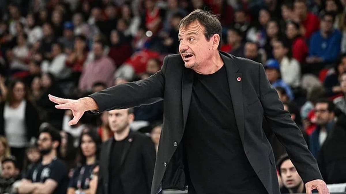 Ergin Ataman'dan Hakem Çıkışı: Panathinaikos ve Olympiakos Arasında Şampiyonluk Düğümü