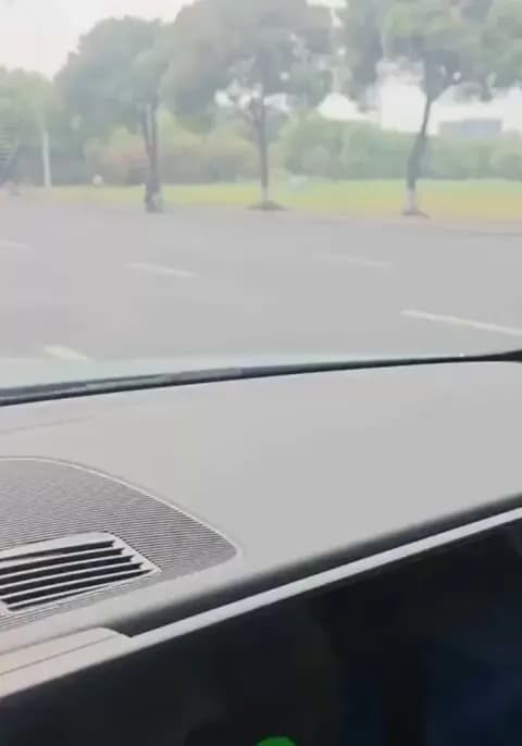 Çin'in Changzhou Kentinde Korkutan Helikopter Kazası