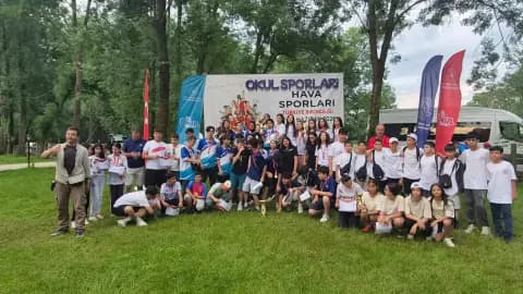 Manisa Hava Sporlarında Tarih Yazdı: 26 Derece ve 12 Türkiye Şampiyonluğu