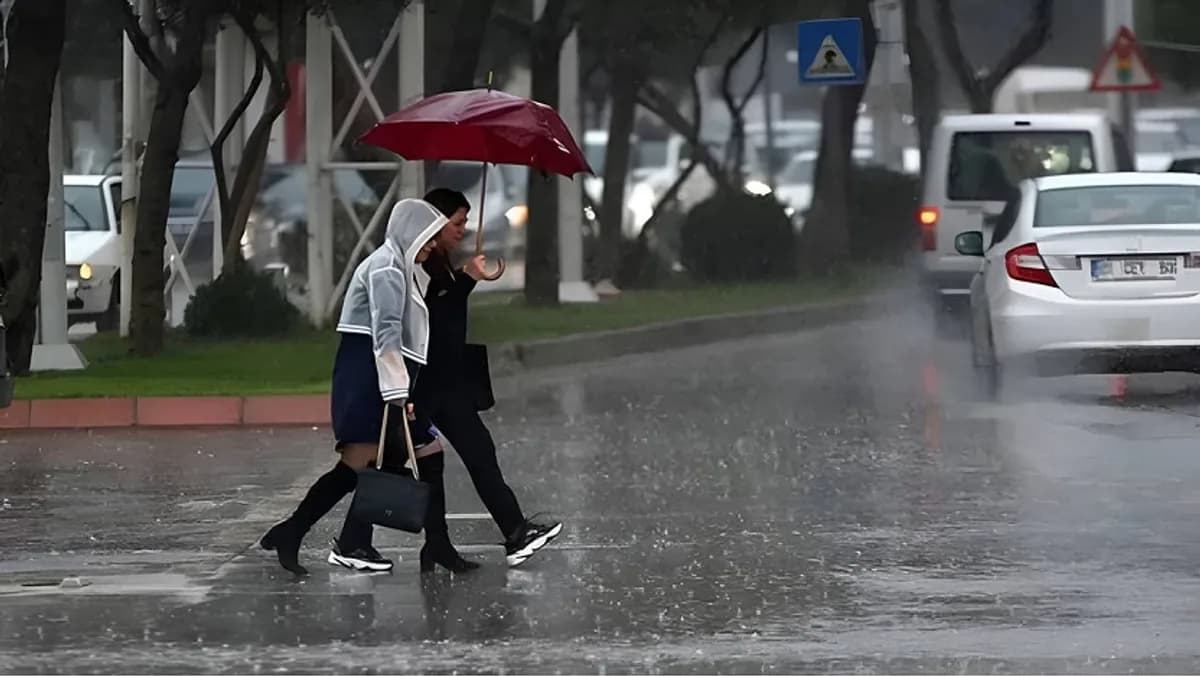 Meteoroloji'den 12 Haziran Uyarısı: Bu Şehirlerde Sağanak Yağış Bekleniyor