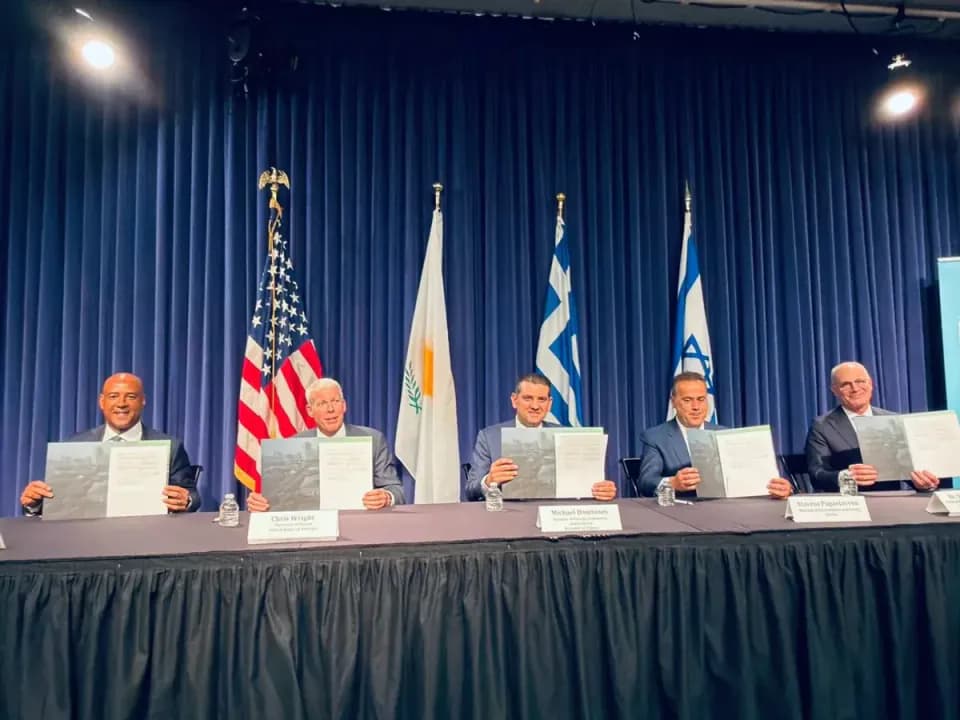 Doğu Akdeniz'de Yeni Dönem: 4 Ülkeden Stratejik Enerji Merkezi Hamlesi görseli