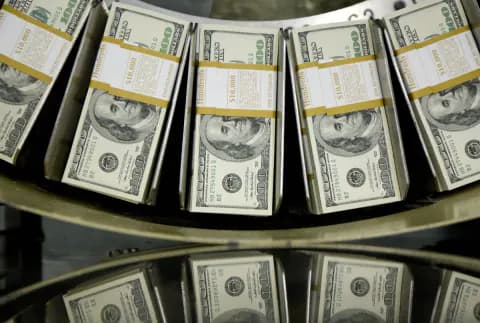 Hindistan Rupisi İçin Dev Destek: DBS Bank'ten 40 Milyar Dolarlık Swap Öngörüsü