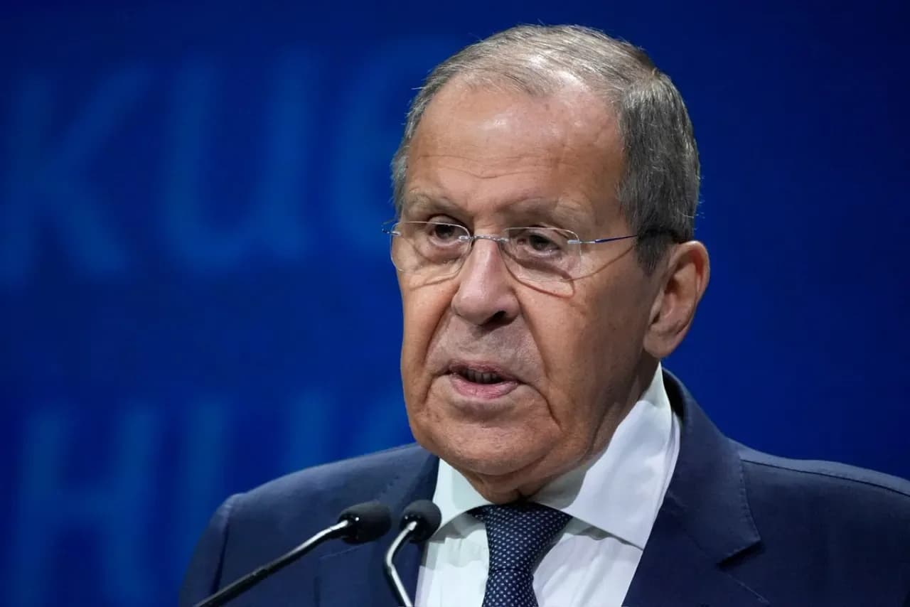 Lavrov: Belarus ve Türkiye Ukrayna Çatışmasında Arabulucu Olabilir Lavrov: Belarus ve Türkiye Ukrayna Çatışmasında Arabulucu Olabilir