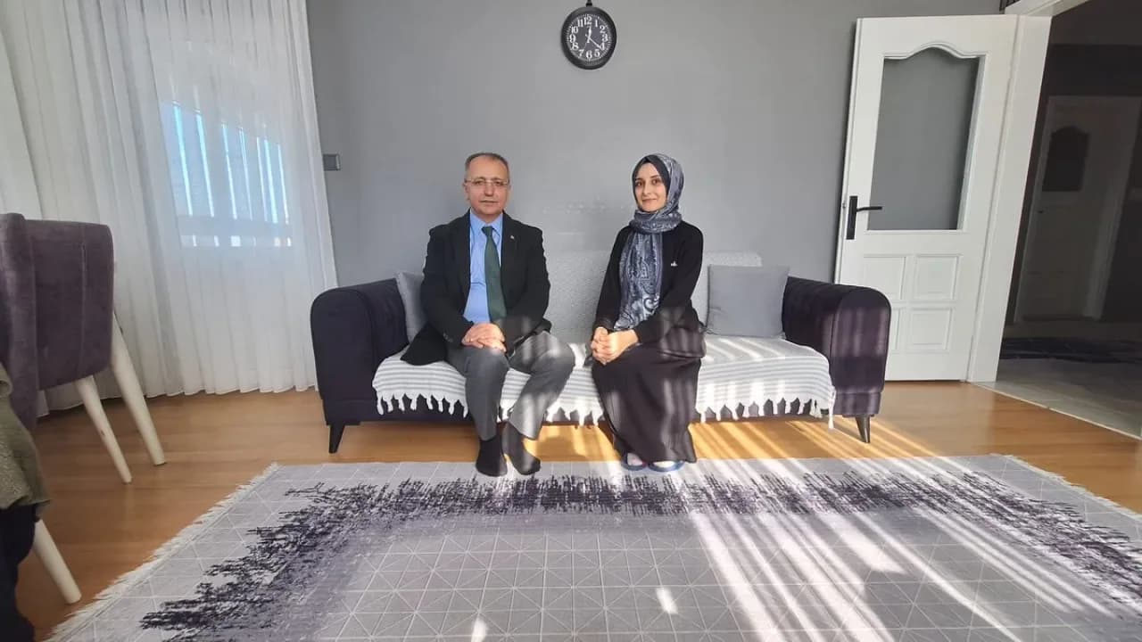 Ümraniye Kaymakamı Yüksel Çelik, Ailemiz İstanbul Projesi Kapsamında Aile Ziyaretleri Gerçekleştirdi Ümraniye Kaymakamı Yüksel Çelik, Ailemiz İstanbul Projesi Kapsamında Aile Ziyaretleri Gerçekleştirdi