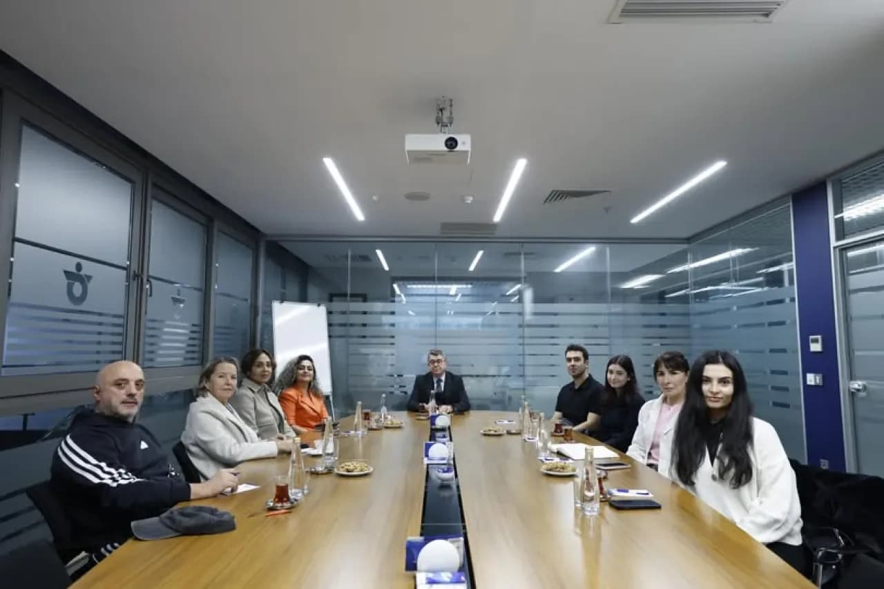 Trabzonlu Kadın Girişimciler İzmir Ticaret Odası'nda Ağırlandı Trabzonlu Kadın Girişimciler İzmir Ticaret Odası'nda Ağırlandı