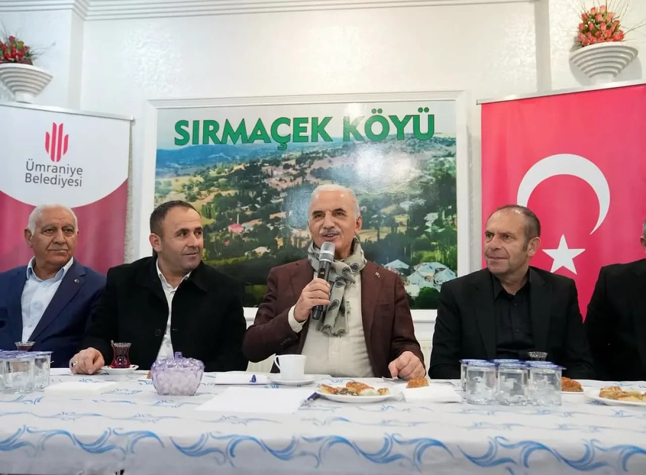 İstanbul Umraniye Belediye Başkanı İsmet Yıldırım, Bingöl Kiğı Sırmaçek Köyü Derneği'nde Hemşehrileriyle Buluştu İstanbul Umraniye Belediye Başkanı İsmet Yıldırım, Bingöl Kiğı Sırmaçek Köyü Derneği'nde Hemşehrileriyle Buluştu