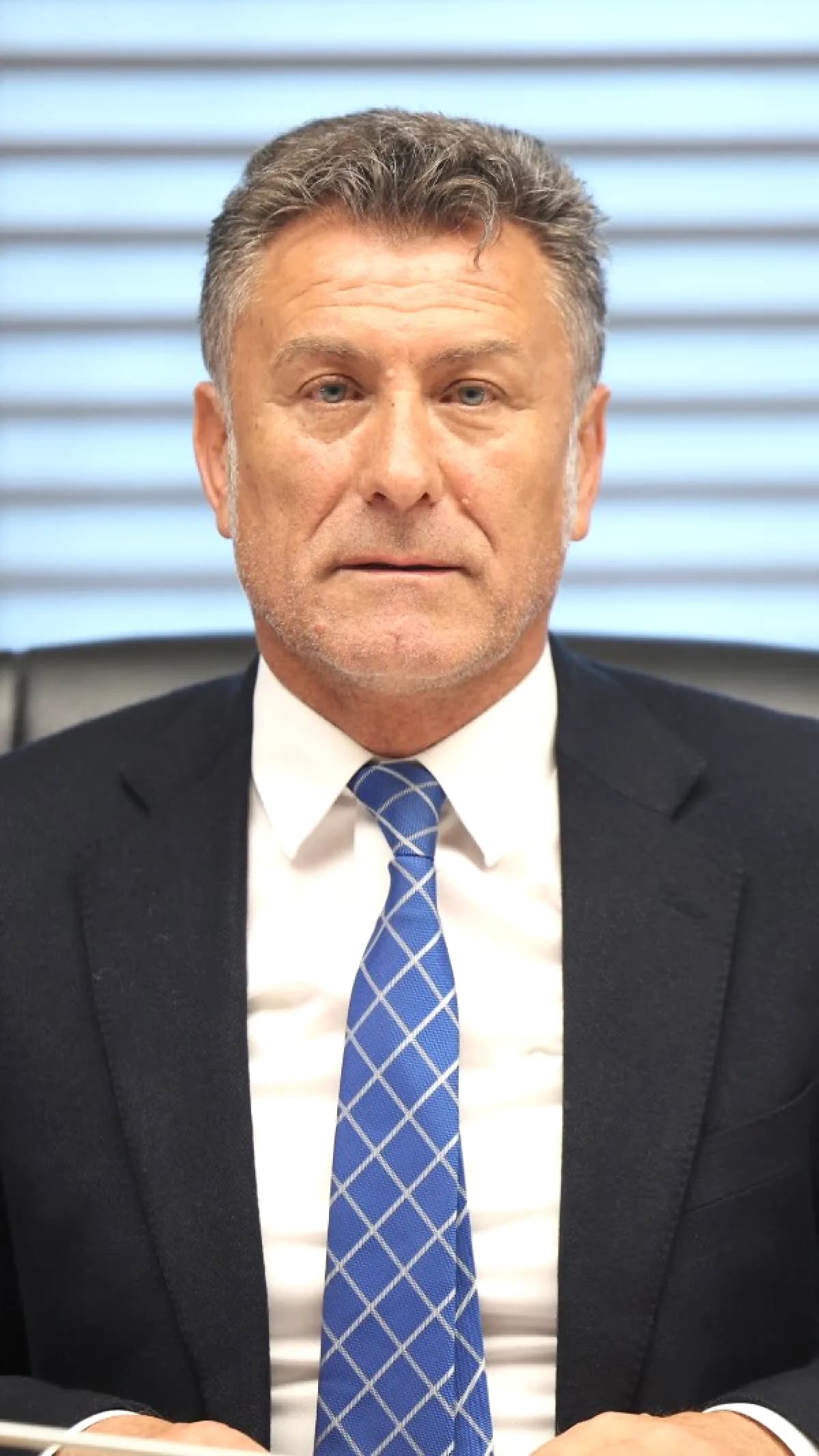 2 Trilyon 742 Milyar TL Faiz Ödemesi: Sarıbal'dan TBMM'ye Ekonomik Yıkım Sorusu 2 Trilyon 742 Milyar TL Faiz Ödemesi: Sarıbal'dan TBMM'ye Ekonomik Yıkım Sorusu