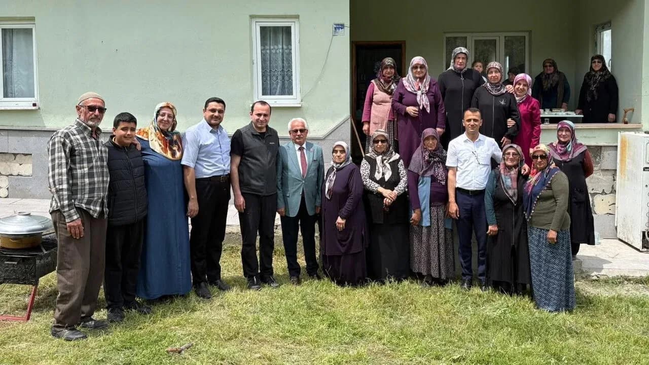 Korgun'da Öğrenme Aşkı Piknikle Taçlandı: Manevi Buluşma Korgun'da Öğrenme Aşkı Piknikle Taçlandı: Manevi Buluşma