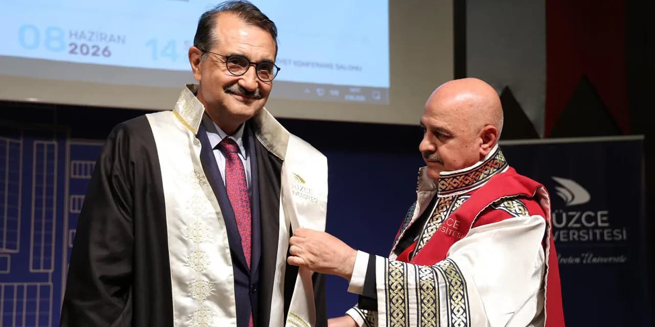 Fatih Dönmez'e Fahri Doktora Unvanı: Enerji ve Yapay Zekâ Vizyonu Ödüllendirildi Fatih Dönmez'e Fahri Doktora Unvanı: Enerji ve Yapay Zekâ Vizyonu Ödüllendirildi