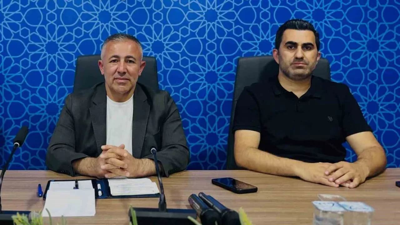 AK Parti'den Bilecik İçin Yeni Yol Haritası: Teşkilat Çalışmaları Masaya Yatırıldı AK Parti'den Bilecik İçin Yeni Yol Haritası: Teşkilat Çalışmaları Masaya Yatırıldı