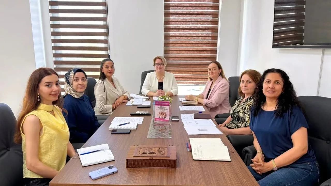 Kırklareli'de Sağlıklı Yaşam Hamlesi: 'Hareket Yaşını Öğren' Kampanyası Başlıyor Kırklareli'de Sağlıklı Yaşam Hamlesi: 'Hareket Yaşını Öğren' Kampanyası Başlıyor