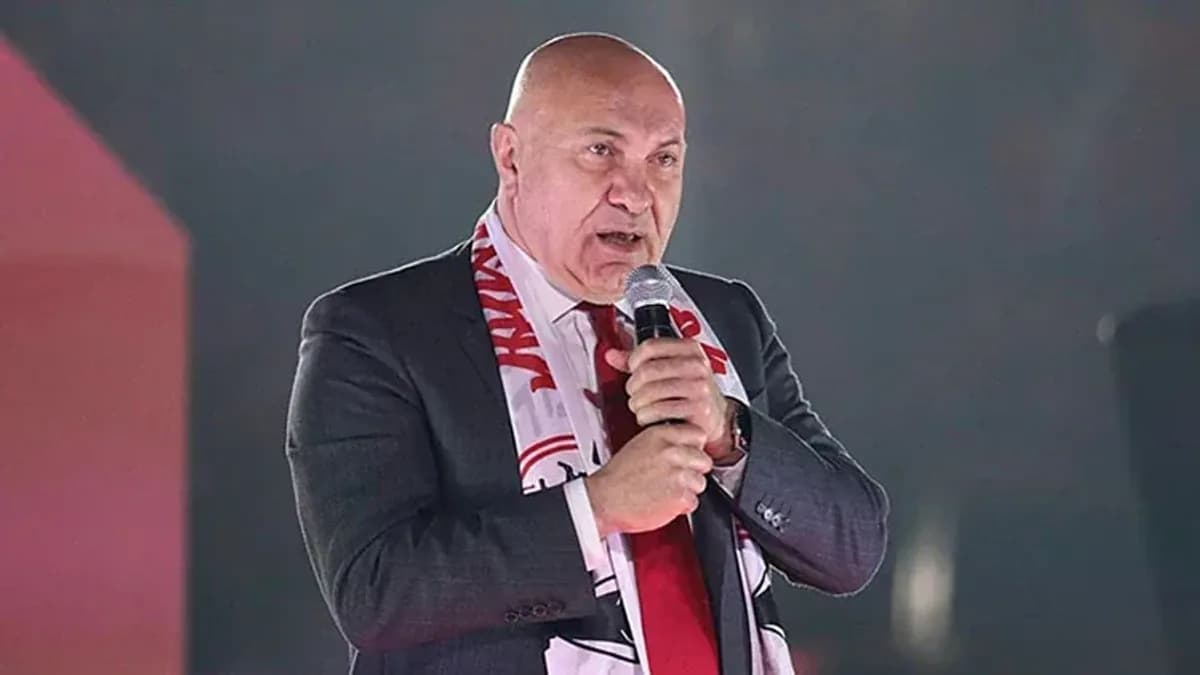 Samsunspor Başkanı Yıldırım'den TFF Kurulunda Sert 'Büyük Kulüp' Çıkışı Samsunspor Başkanı Yıldırım'den TFF Kurulunda Sert 'Büyük Kulüp' Çıkışı