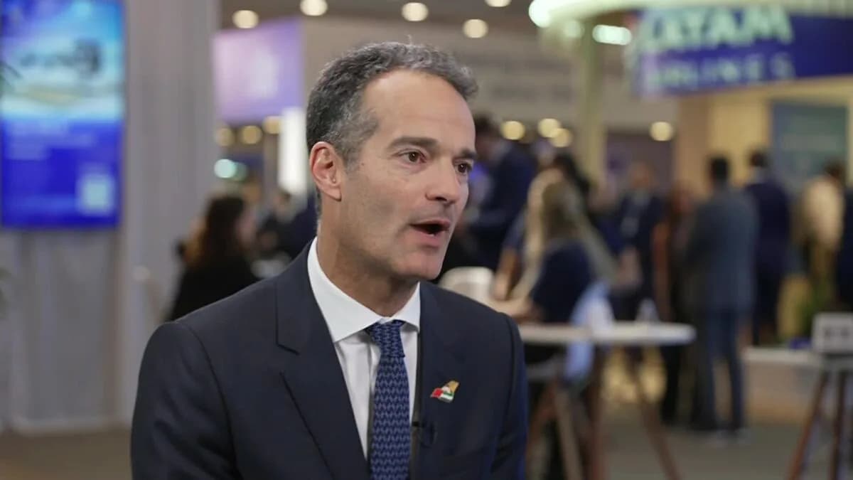 Etihad Airways CEO'sundan Yakıt Fiyatlarına Kritik Mesaj: 'Durumlar Geri Dönüyor' Etihad Airways CEO'sundan Yakıt Fiyatlarına Kritik Mesaj: 'Durumlar Geri Dönüyor'