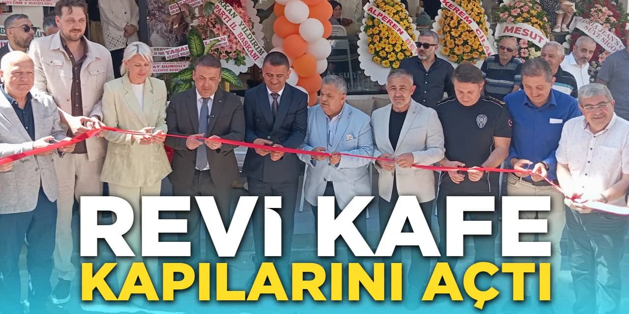 Bilecik'in Kafeler Sokağı'na Yeni Soluk: Revi Kafe Açıldı Bilecik'in Kafeler Sokağı'na Yeni Soluk: Revi Kafe Açıldı