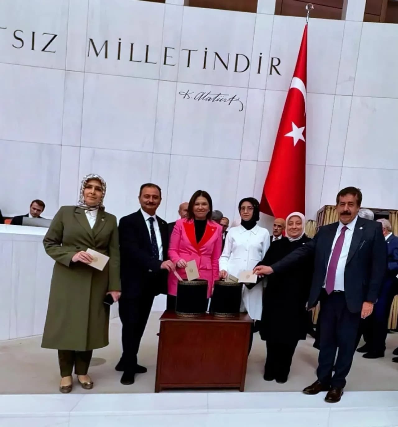 HSK Üye Seçimi TBMM Genel Kurulu'nda Gerçekleşti HSK Üye Seçimi TBMM Genel Kurulu'nda Gerçekleşti