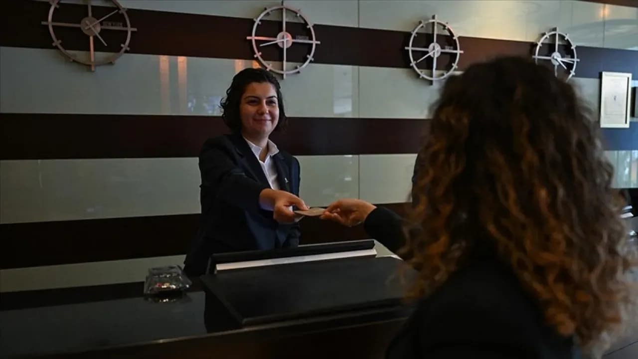 Türkiye'de Hizmet Sektörü Büyümesi: Eylül Ayında Yıllık Bazda %3,1 Artış Kaydedildi Türkiye'de Hizmet Sektörü Büyümesi: Eylül Ayında Yıllık Bazda %3,1 Artış Kaydedildi