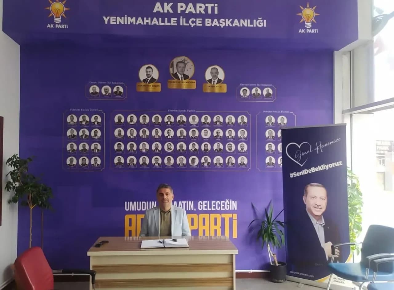 AK Parti Yenimahalle İlçe Başkanlığı'nda Günlük Nöbetçi İlan Edildi AK Parti Yenimahalle İlçe Başkanlığı'nda Günlük Nöbetçi İlan Edildi