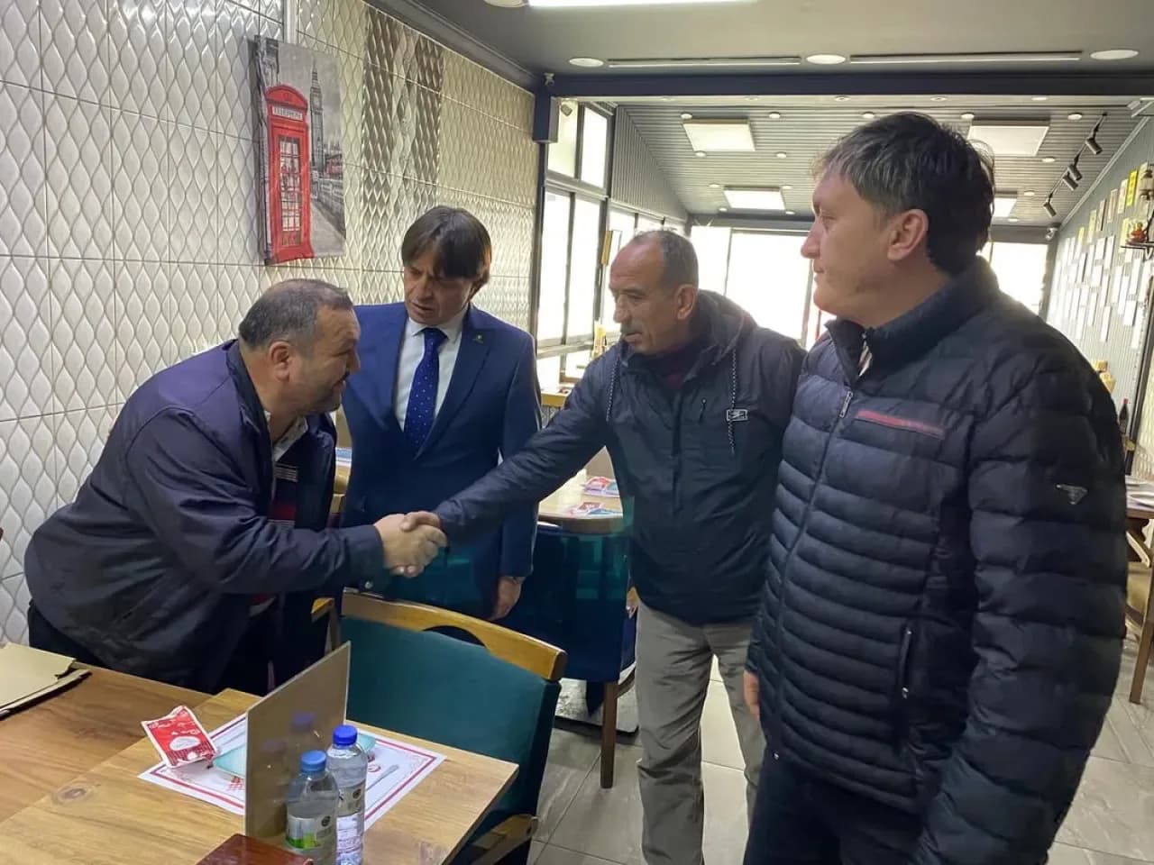 MHP Yenimahalle Teşkilatı Kızılcahamam Caddesi Esnafını Ziyaret Etti MHP Yenimahalle Teşkilatı Kızılcahamam Caddesi Esnafını Ziyaret Etti