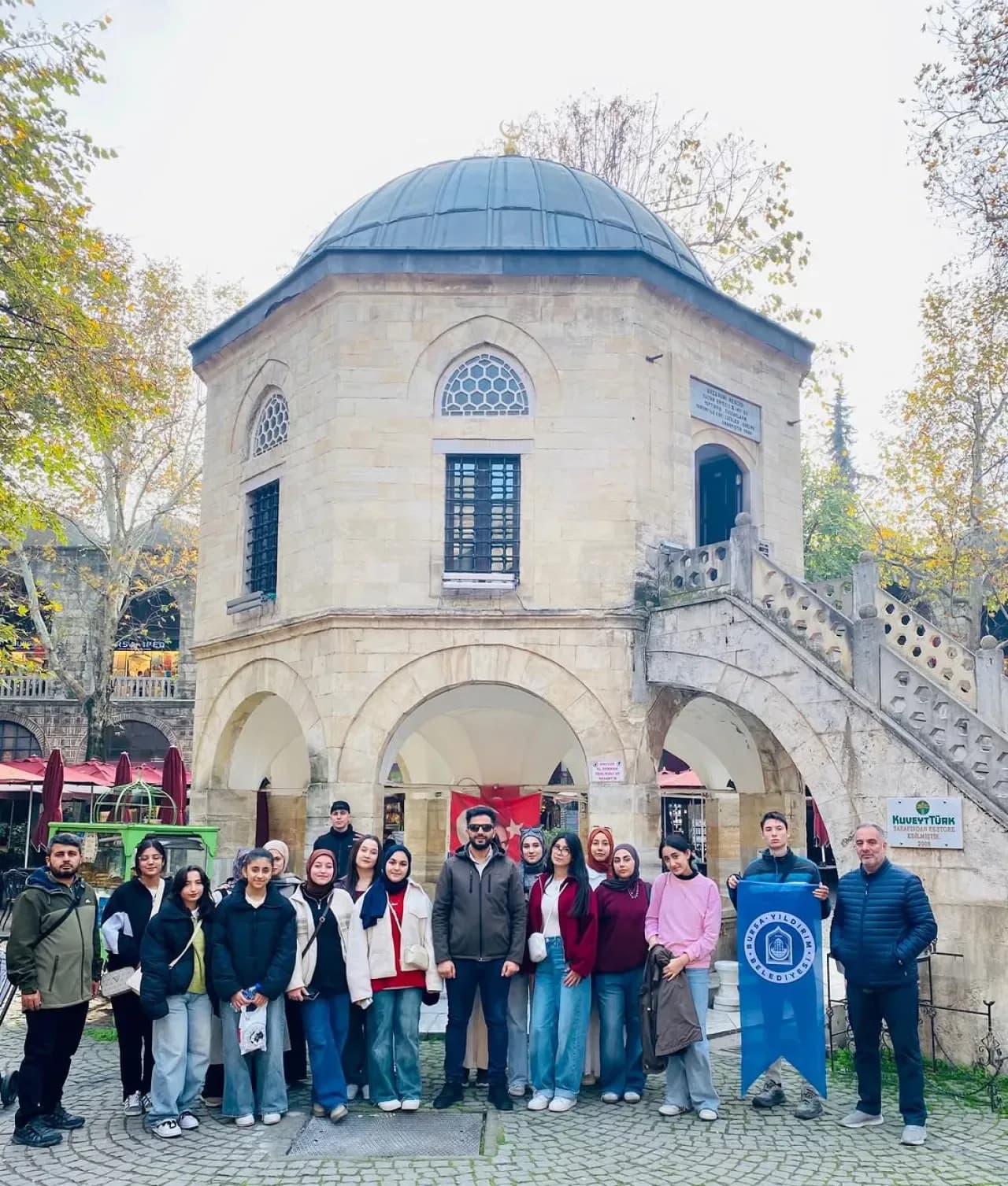 Gülçiçek Hatun Kız Anadolu İmam Hatip Lisesi Öğrencileri Adım Adım Kadim Bursa'yı Geziyor Gülçiçek Hatun Kız Anadolu İmam Hatip Lisesi Öğrencileri Adım Adım Kadim Bursa'yı Geziyor