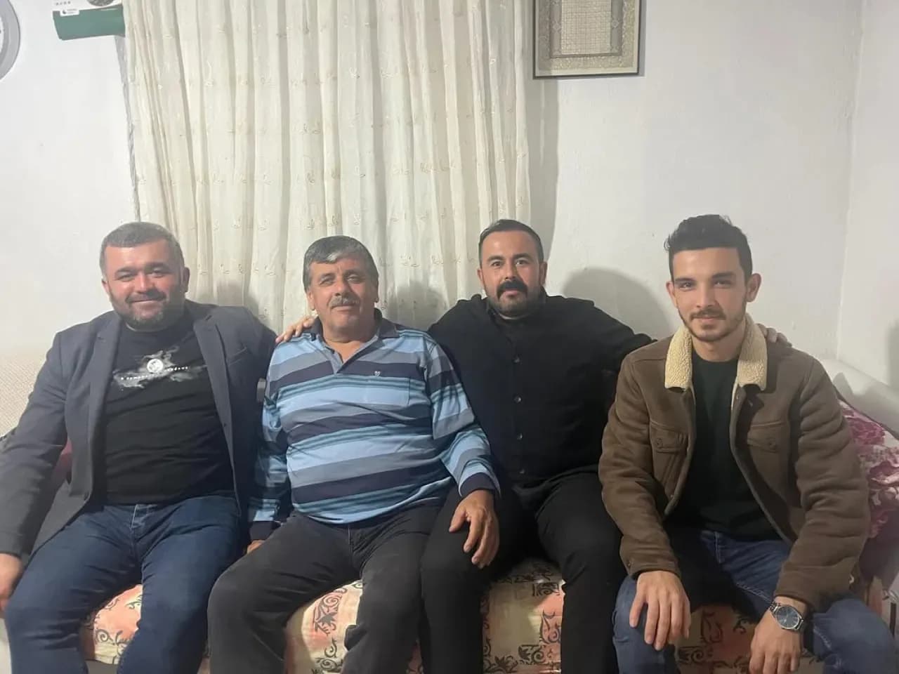 MHP Demre İlçe Başkanlığı, Esnaf Ziyaretlerini Sürdürüyor MHP Demre İlçe Başkanlığı, Esnaf Ziyaretlerini Sürdürüyor
