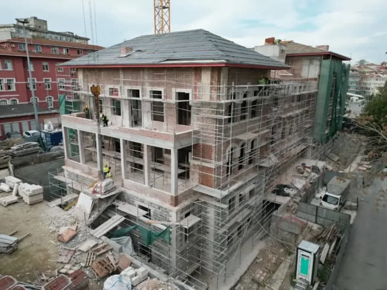 İstanbul Üniversitesi Tarihi Psikiyatri Binası Mimar Kemaleddin Eseri Olarak Yenileniyor İstanbul Üniversitesi Tarihi Psikiyatri Binası Mimar Kemaleddin Eseri Olarak Yenileniyor