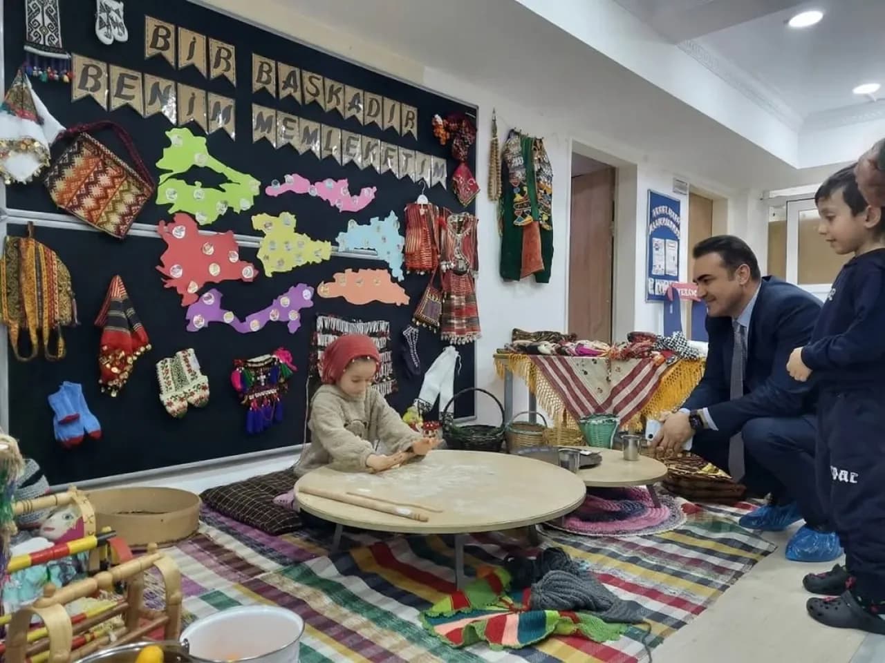 Esenyurt'ta Tutum Yatırım Haftası'nda Minik Öğrencilerle Yerli Malı Buluşması Esenyurt'ta Tutum Yatırım Haftası'nda Minik Öğrencilerle Yerli Malı Buluşması