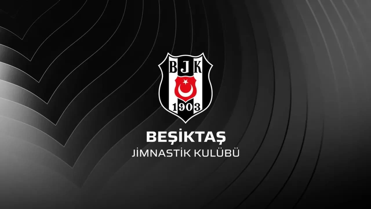 Beşiktaş, Taylan Bulut'un Babası İddialarına Yanıt Verdi: 'Haber Asılsızdır' Beşiktaş, Taylan Bulut'un Babası İddialarına Yanıt Verdi: 'Haber Asılsızdır'