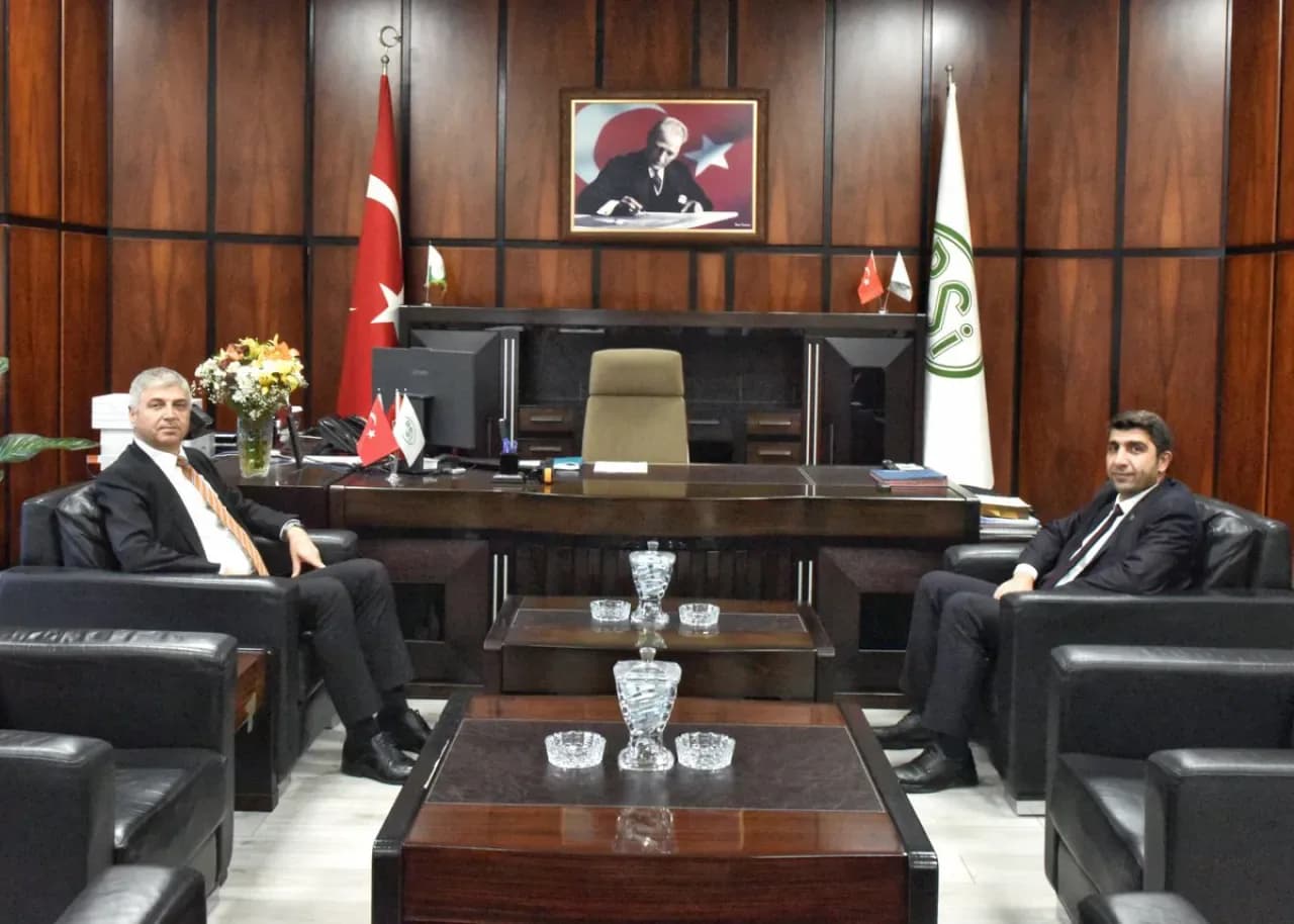 Adana Tarım ve Orman İl Müdürü, DSİ 6. Bölge Müdürü'nü Makamında Ziyaret Etti Adana Tarım ve Orman İl Müdürü, DSİ 6. Bölge Müdürü'nü Makamında Ziyaret Etti